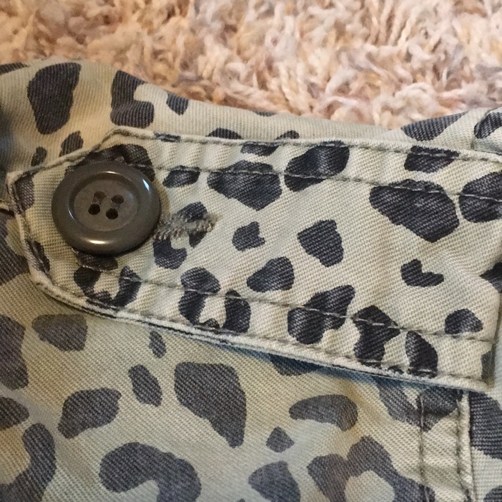 Jacket - Picture 3 of 4